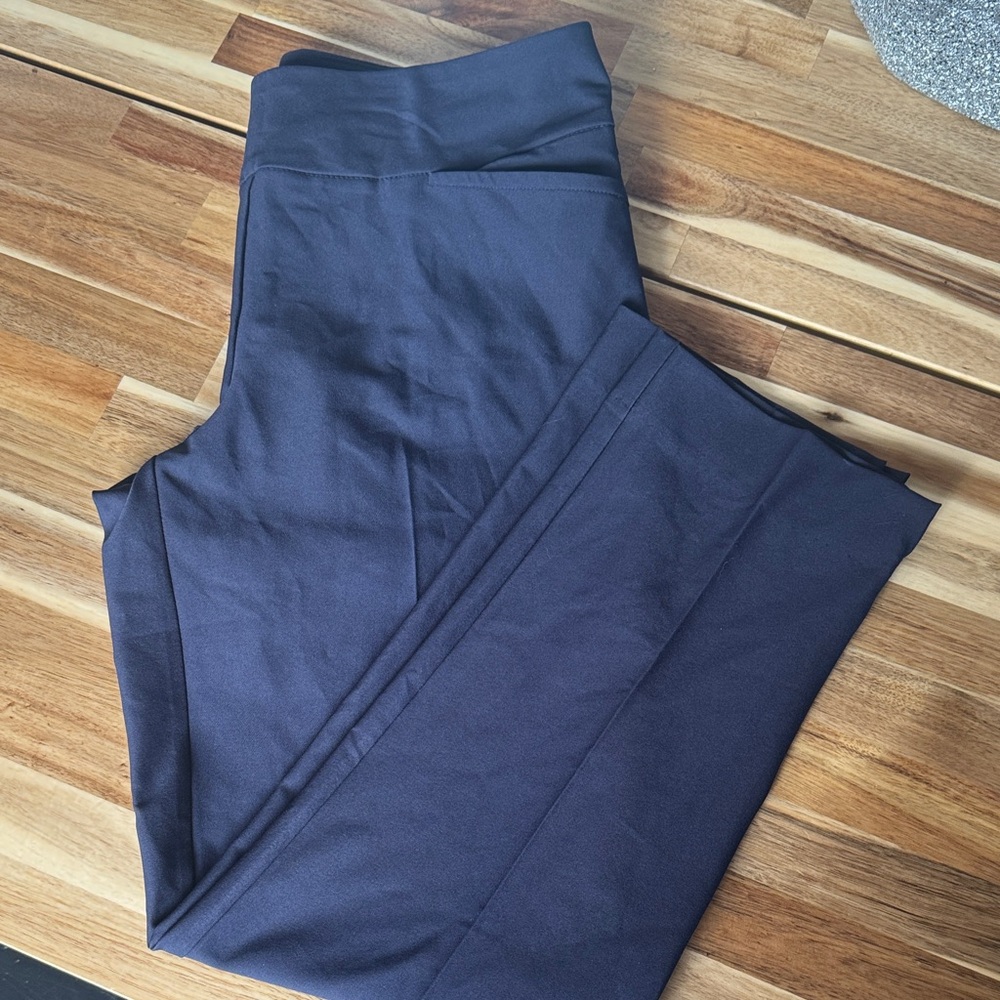 Women's Tail white label high-Waist Navy ankle pull on 28”